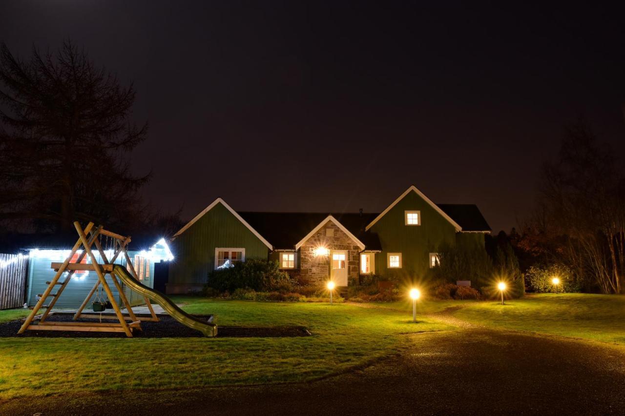 Highland Heather Lodges Comrie Exterior photo